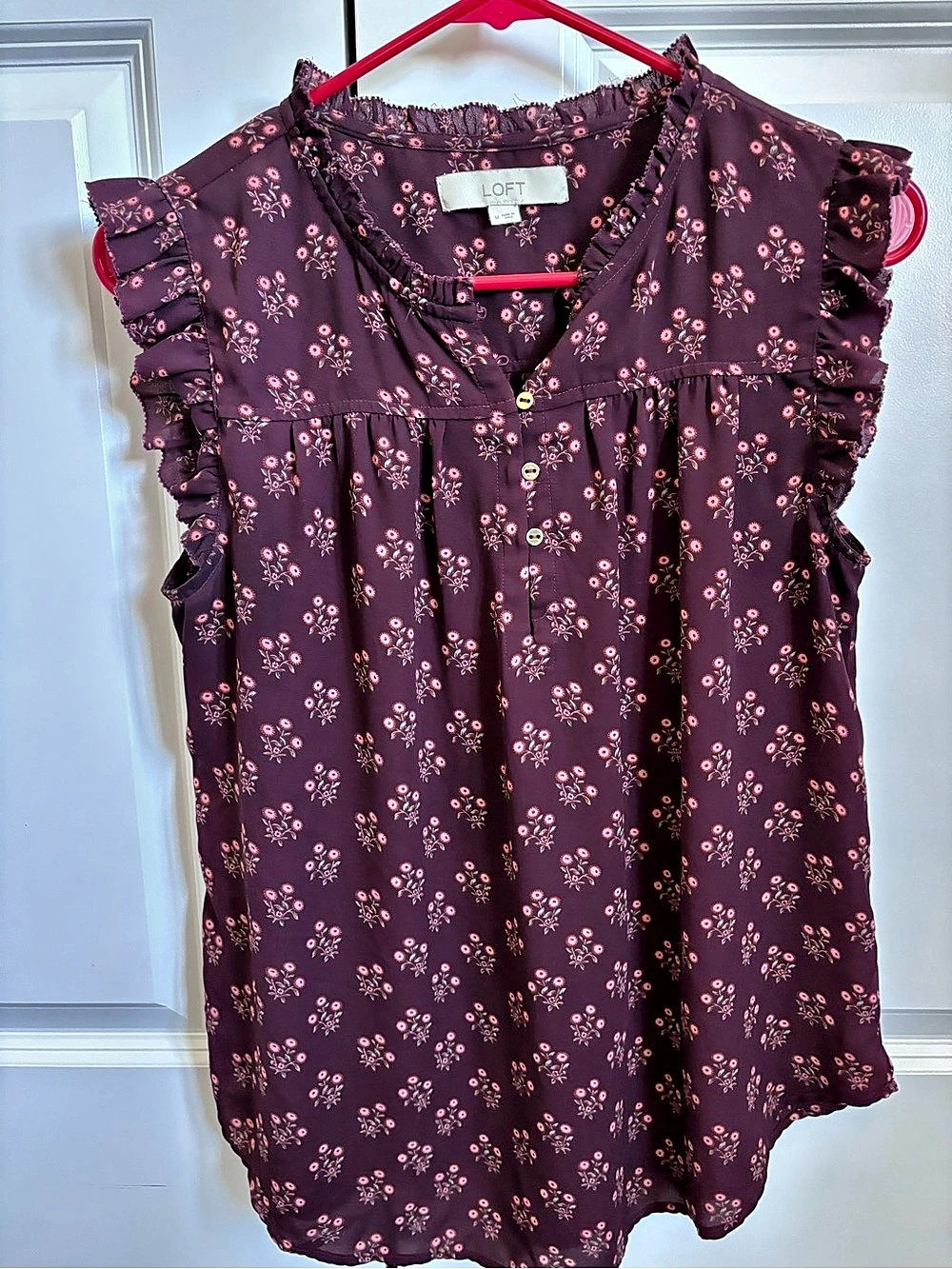 LOFT Floral Ruffle Sleeve Blouse in Purple & Pink Like New